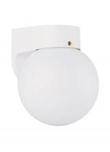  8753EN3-15 - Outdoor Wall traditional 1-light LED outdoor exterior wall lantern sconce in white finish with smoot