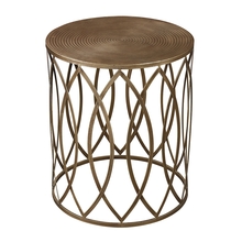  138-009 - ACCENT TABLE